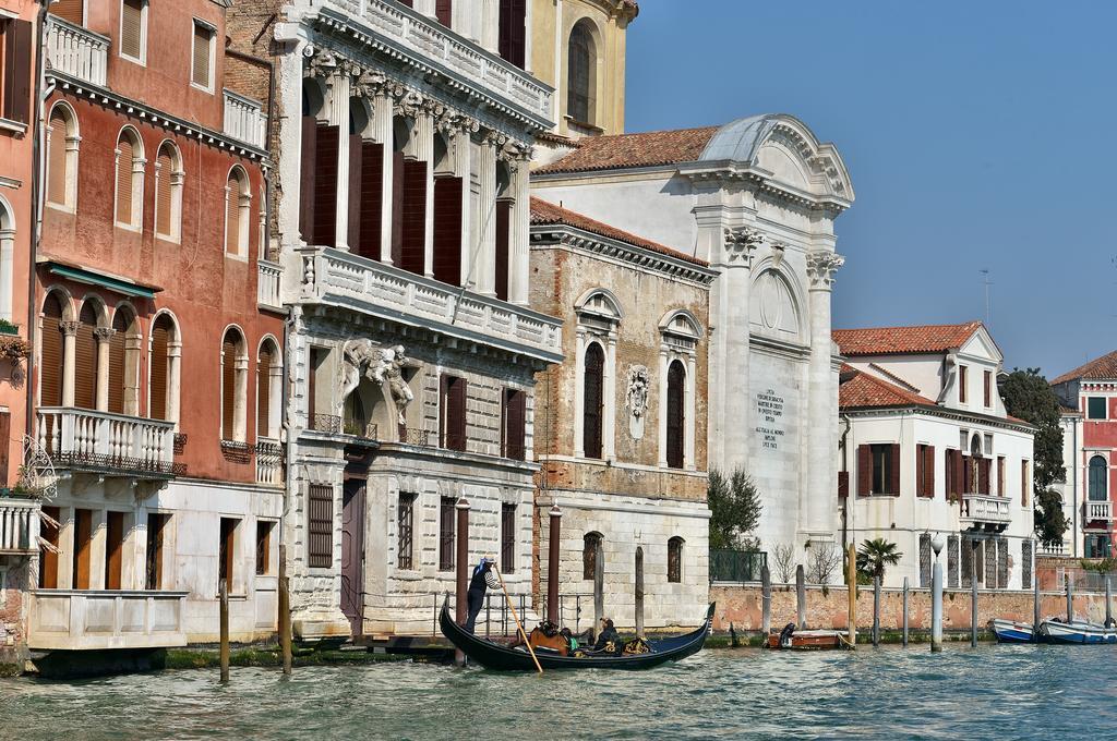 Residenza Ruga Giuffa Castello  Екстер'єр фото