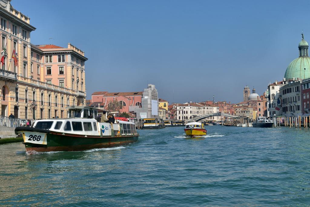 Residenza Ruga Giuffa Castello  Екстер'єр фото